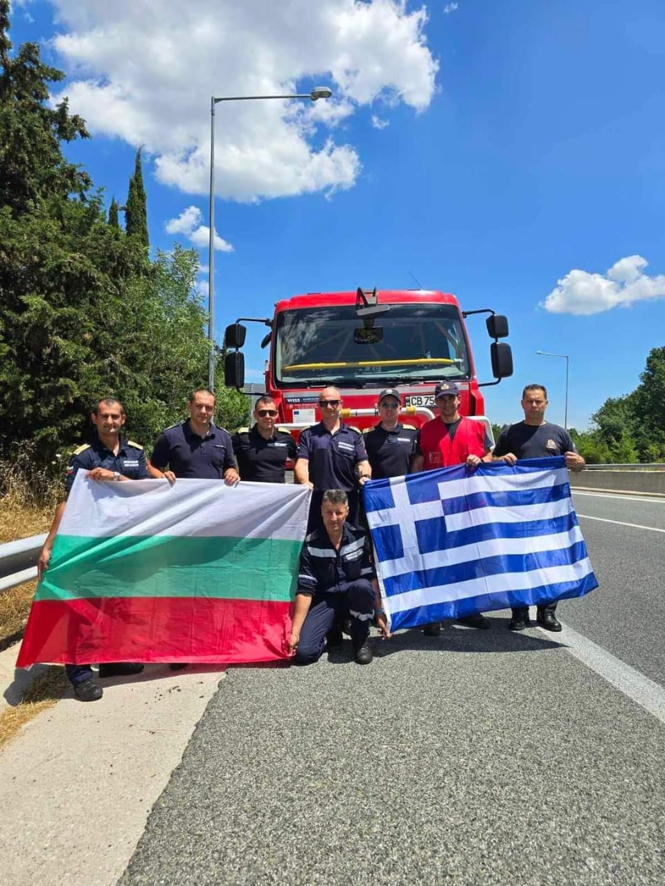 Bulgarian firefighters arriving in Greece