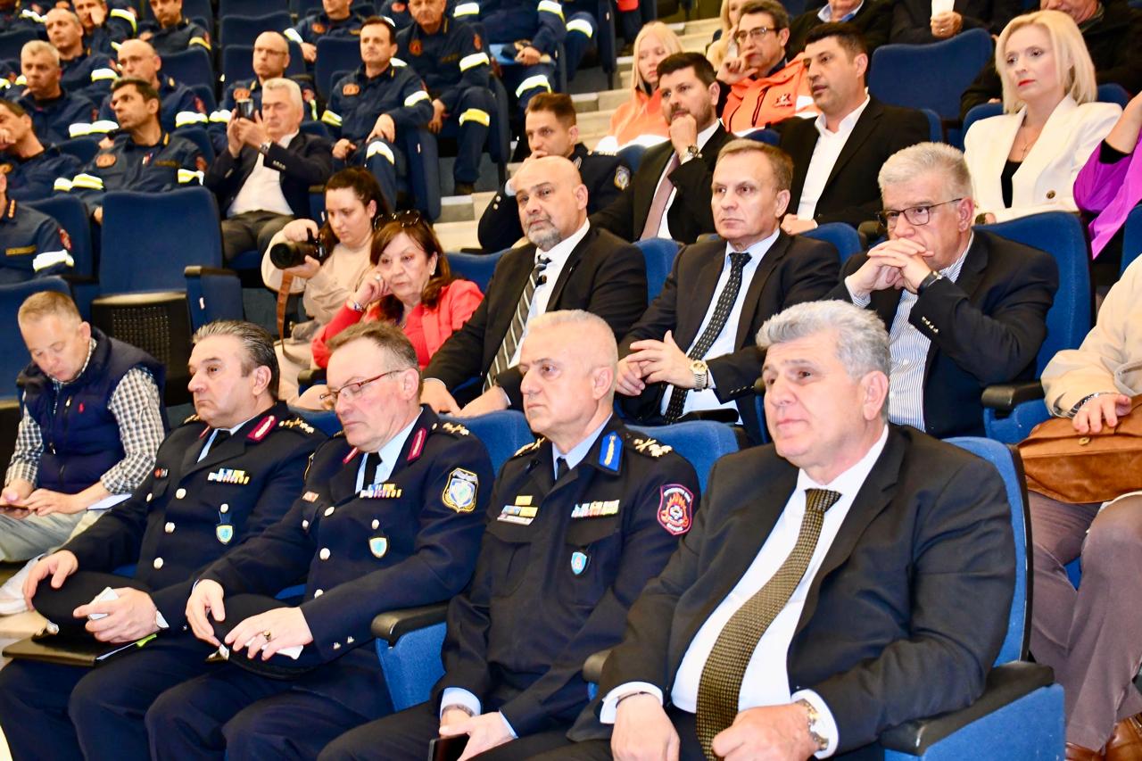 Ευρεία σύσκεψη υπό τον Υπουργό Κλιματικής Κρίσης και Πολιτικής Προστασίας, Γιάννη Κεφαλογιάννη για την προετοιμασία της αντιπυρικής περιόδου στην Περιφέρεια Κεντρικής Μακεδονίας