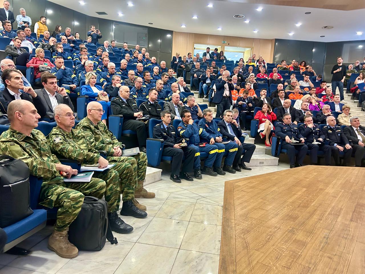Ευρεία σύσκεψη υπό τον Υπουργό Κλιματικής Κρίσης και Πολιτικής Προστασίας, Γιάννη Κεφαλογιάννη για την προετοιμασία της αντιπυρικής περιόδου στην Περιφέρεια Κεντρικής Μακεδονίας
